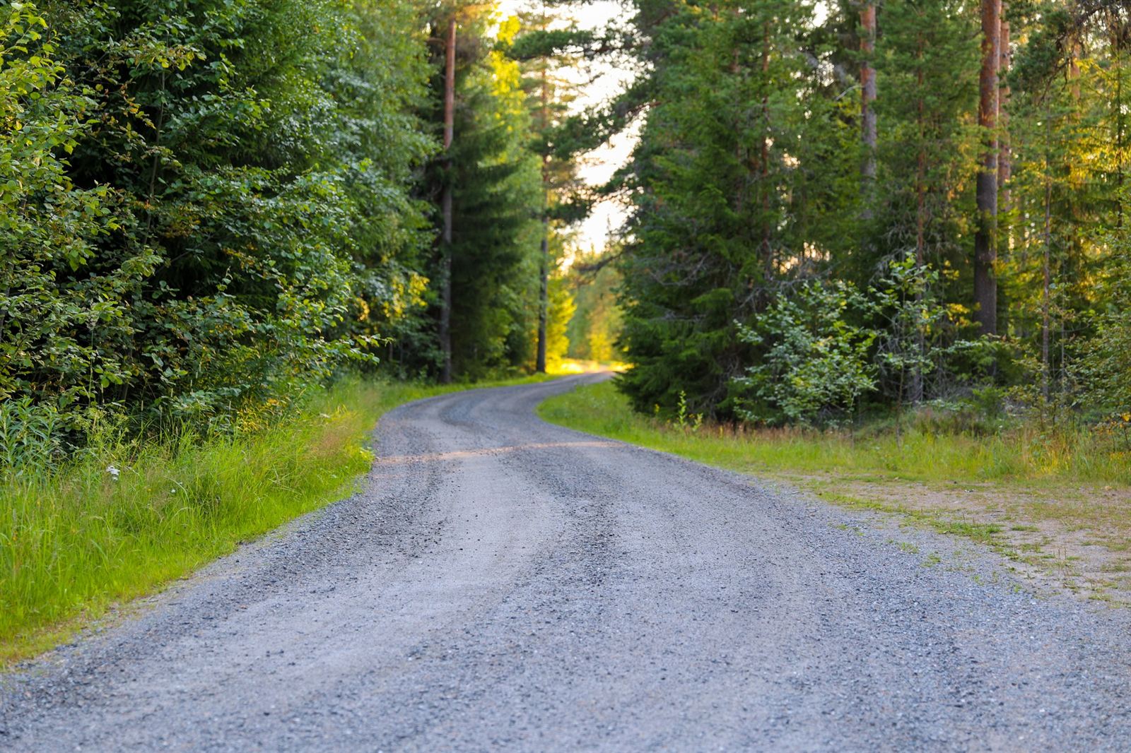 Kansanedustaja Jukkola Ilmajoella – kriisinkestävyys ja tiestö pinnalla